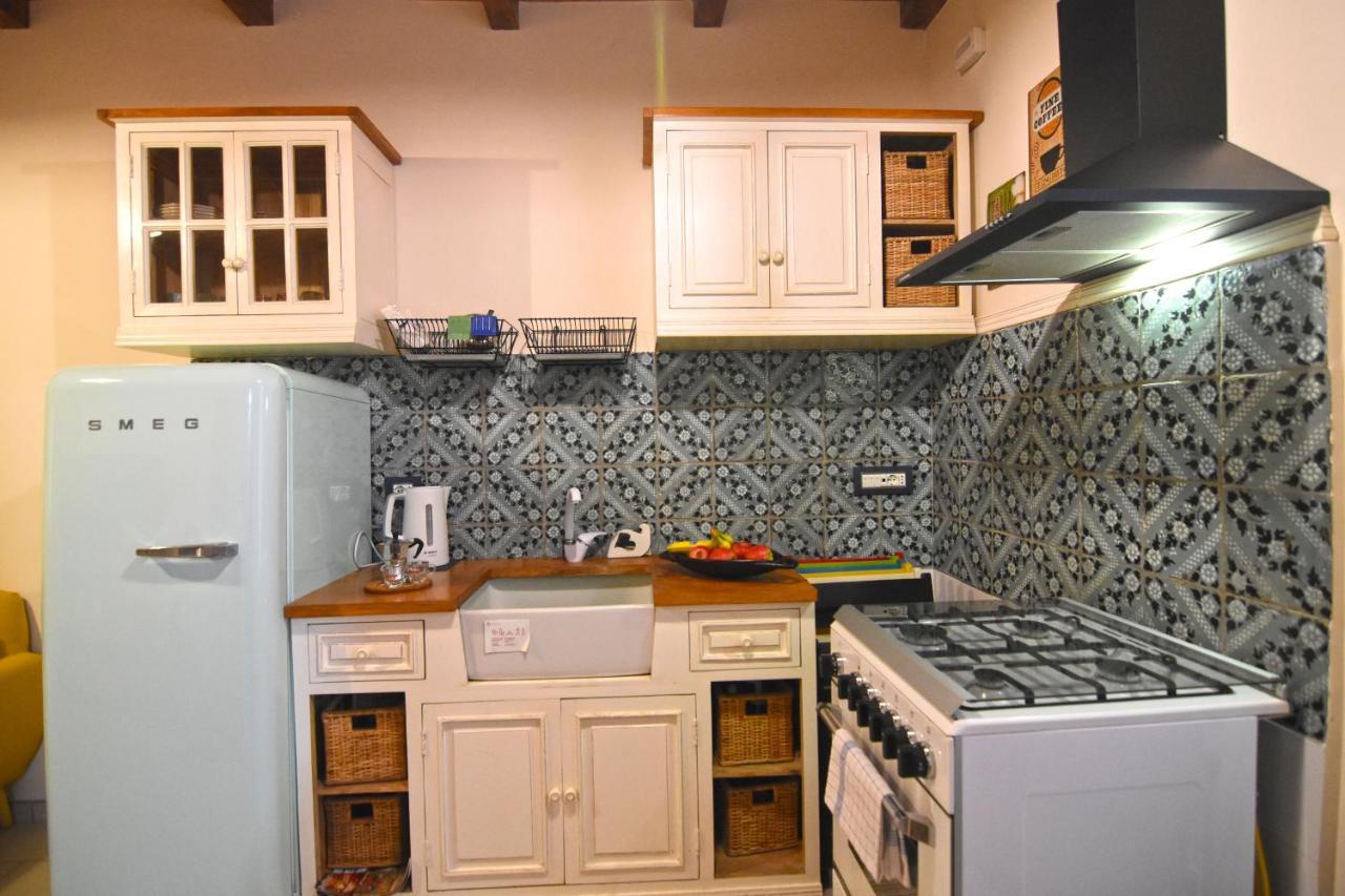 Casa Giola Apartment Napoli Bagian luar foto